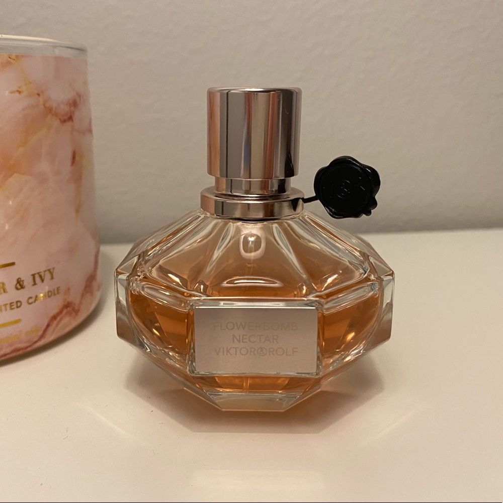 Flowerbomb Nectar by Viktor & Rolf